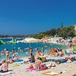 Pinezici I * Pula