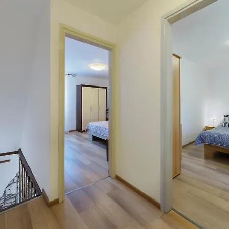 Semesterbostad I Pula